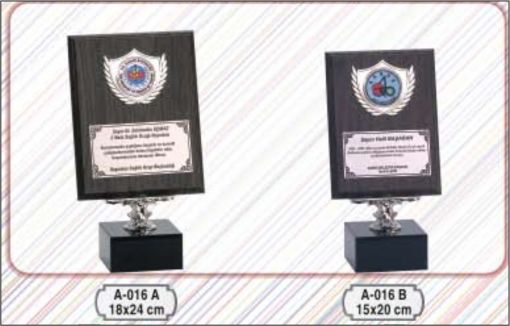   plaket