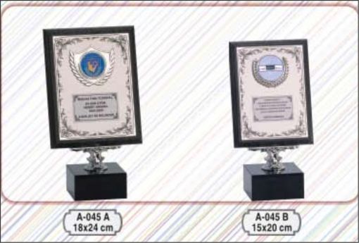   plaket