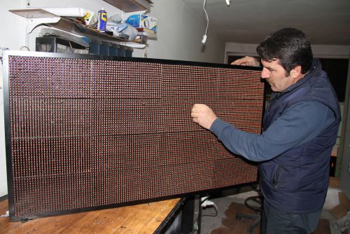  Led Ekran