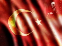  Türk Bayrakları